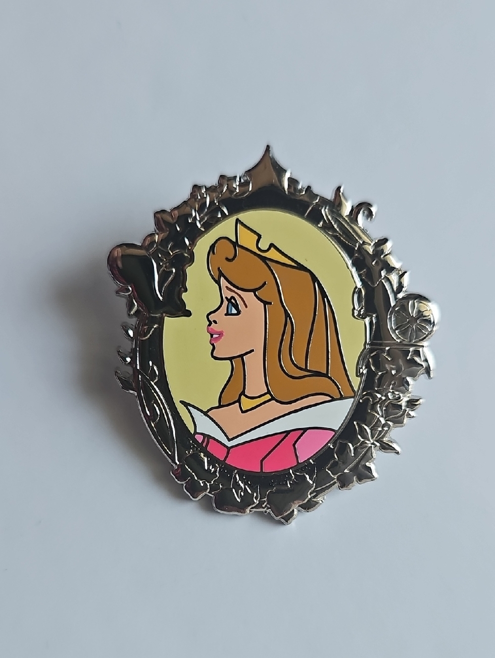 (3/$45) Aurora Princess Portrait pin from Sleeping Beauty